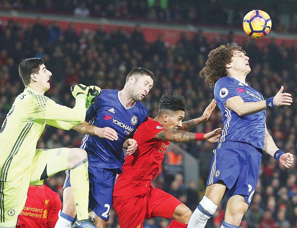SPORTS 40 Simon denies Chelsea, Watford stun Arsenal Spurs held LONDON, Feb 1, (AFP): Liverpool goalkeeper Simon Mignolet went from zero to hero as Premier League leaders Chelsea were held to a 1-1