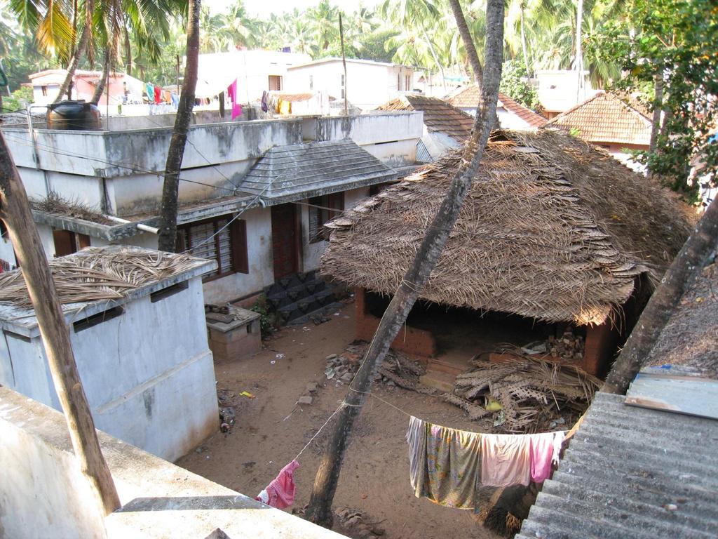 A migrant household s dwelling, Kerala 35 Note: This is not a household from financial literacy