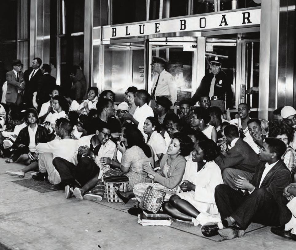 Resource 1A Students demonstrate outside downtown Louisville s Blue Boar Cafeteria, 1961