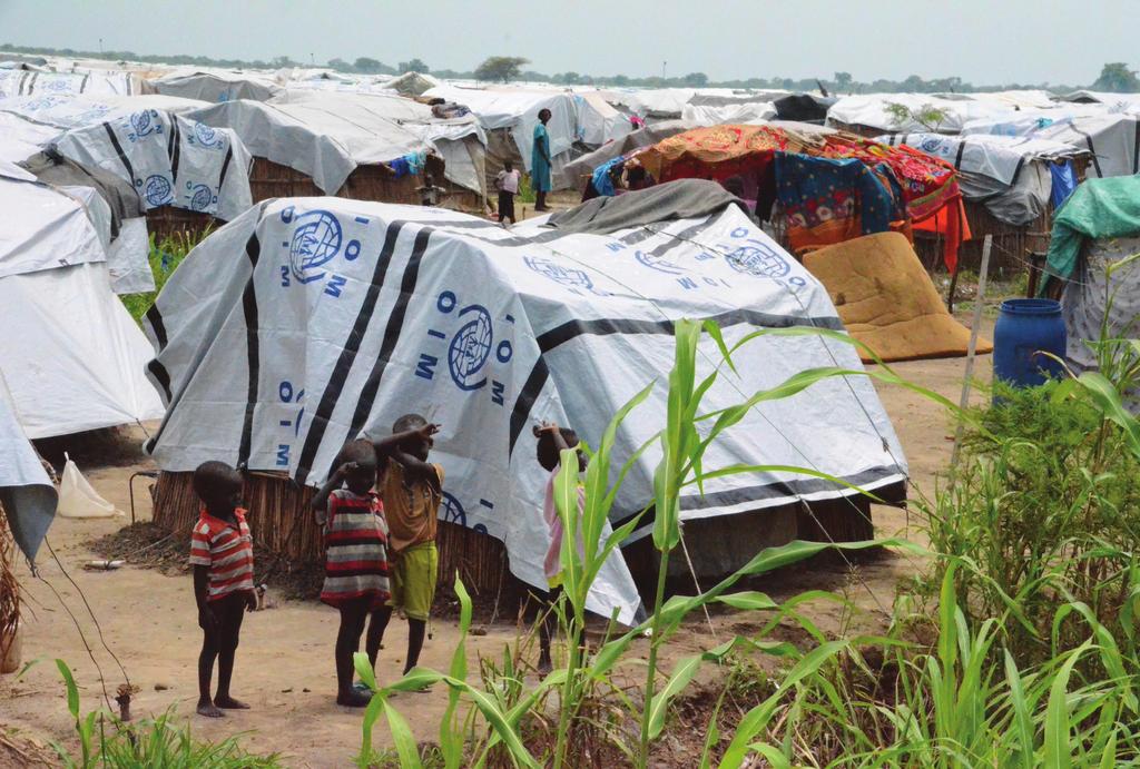 IOM OIM IOM South Sudan SITREP # 30 22 July 2014 Harish Murthi/IOM SITUATION REPORT Shelters at the PoC where over 40,000 people are seeking protection OVERVIEW The security situation across South