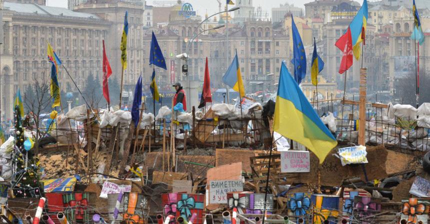 Ukraine / Crimea: Europa at the abyss and the minorities in the middle?