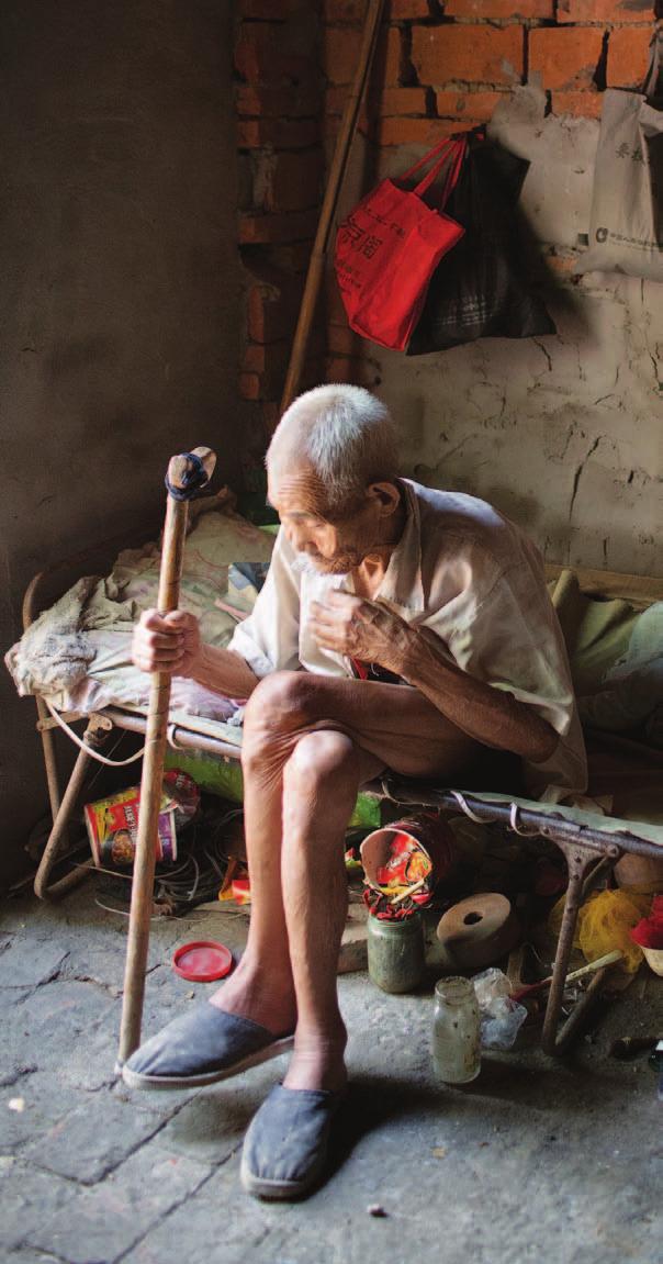 44 World Feature THE MYANMAR TIMES SEPTEMBER 23-29, 2013 LUZHAI China transformation leaves rural elderly poor and depressed As more young Chinese people move from rural to urban areas, their elderly