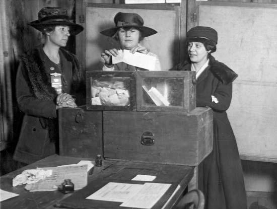 Voting and Compromise What is suffrage? It has nothing to do with suffering! Simply put, suffrage is the right to vote. Today, suffrage is one of the major principles of democracy.