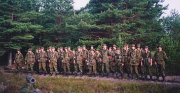 Relvastatud rahvas KAITSELIIT NOORENEB: NÕMME MALEVKONNA JUUNIORKOMPANII Kaitseliidu Tallinna maleva Nõmme malevkonnas jõuti 2000.