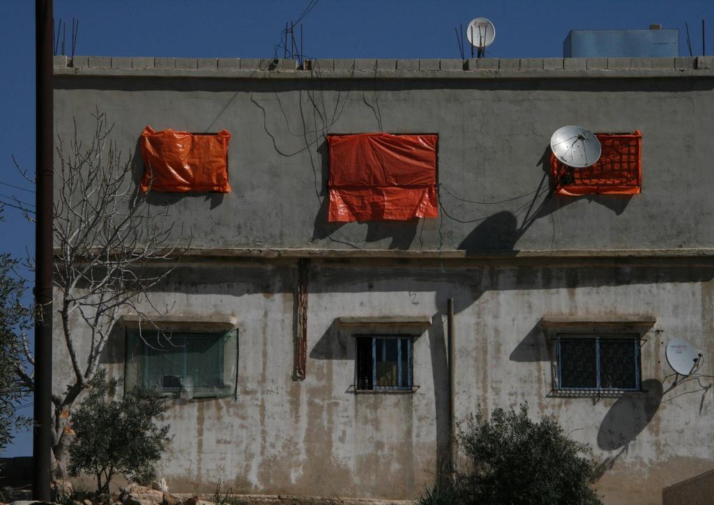 Access to Housing and Tensions in Jordanian Communities Hosting Syrian