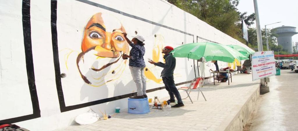 53 participants from different schools / colleges and other artists are taking part in the competition. Wall Painting Competition started as per the directions of Commissioner JMC Sh. M.