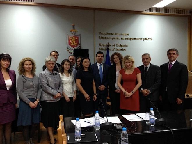 10 Kick off meeting for EASO activities in Bulgaria EASO and Bulgaria signed, on 17 October 2013, an Operating Plan which provides for EASO support to Bulgaria until the end of September 2014.