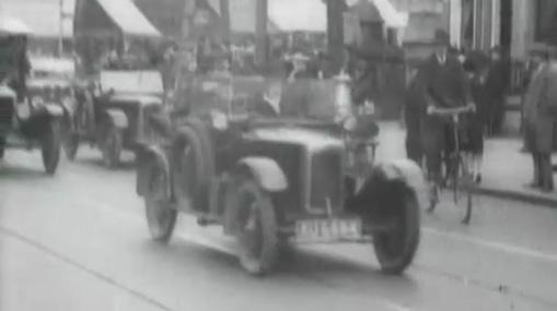 Transportation in London, 1910 Historical footage. London, England. 1 January, 1910.