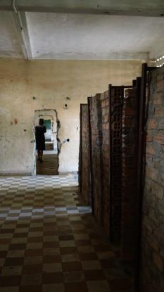 BRIEF HISTORICAL OVERVIEW TUOL SLENG: SECURITY CENTER Held approximately 14,000 prisoners while in operation, only about 12 survived Activities well