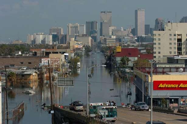 Part 3: Into a New Century 3B: Violence Abroad & Economic Collapse at Home Bush s 2 nd term was marked by inept response to Hurricane Katrina and a growing