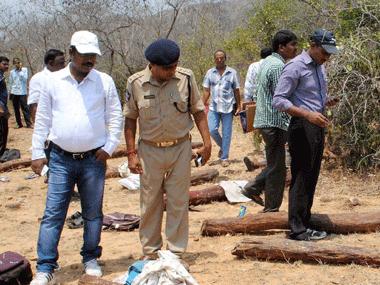 F. INDIA Killing of red sandalwood smugglers snowballs into interstate feud, NHRC calls it human rights violation by A Saye Sekhar Apr 7, 2015 22:03 IS Hyderabad: The encounter killing of 20