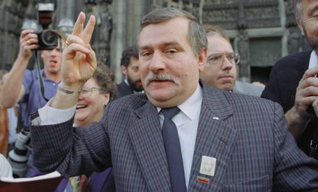 Election of Lech Walesa In 1990, Lech Walesa was elected President of the Republic of Poland Poland was the first Eastern