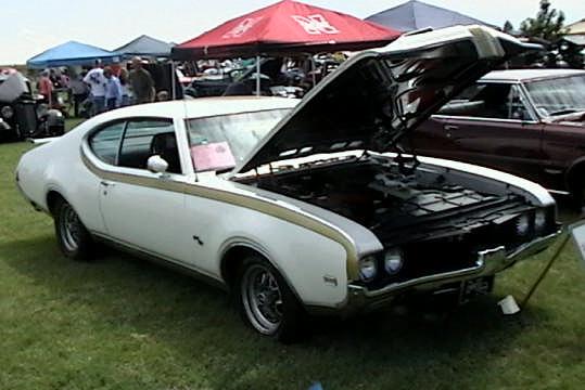 1964/2006 GTO Saturday during the Rock n Roll Father s Day Classic