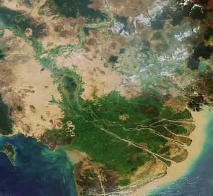 Mekong Delta: The Rice Bowl of Vietnam General Data 22% of total population (18 million people) 12% of total land area 40% of cultivated land 27% GDP Crucial for National Food Security and Export >