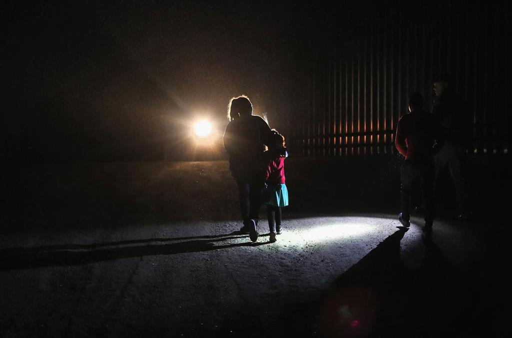 U.S. Border Agents Routinely Locking Up Families With Young Children In 'Freezing Cells' For Days, Report Says Newsweek, Chantal Da Silva February 28, 2018 John Moore / Getty Images U.S. border
