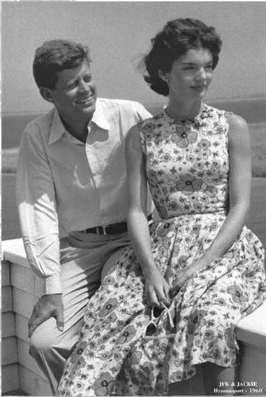 office, JFK and his beautiful young wife, Jacqueline, invited many artists and