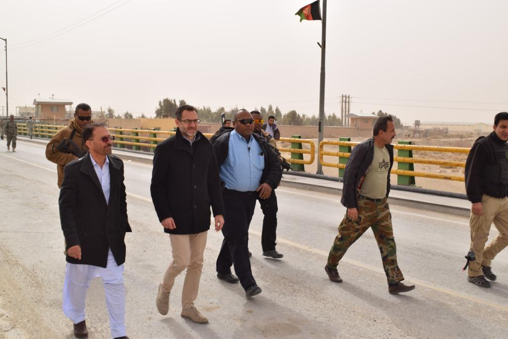 among those assisted, 5 from Pakistan 314 Special Cases (SC) from Iran among those assisted, 32 from Pakistan HE Governor of Nimroz Sami and HC/RC Toby Lanzer at Melak Border @ Sayed Abdul Sadat, IOM