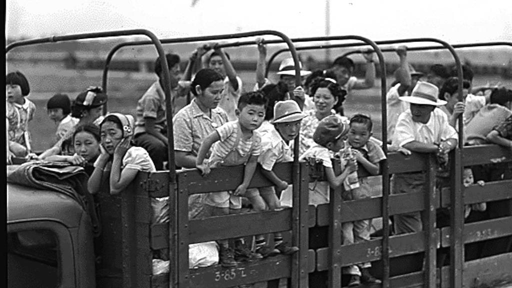 Following a repeal of Roosevelt s executive order, the same day as the Korematsu decision, many Japanese families found they could not return to their hometowns.