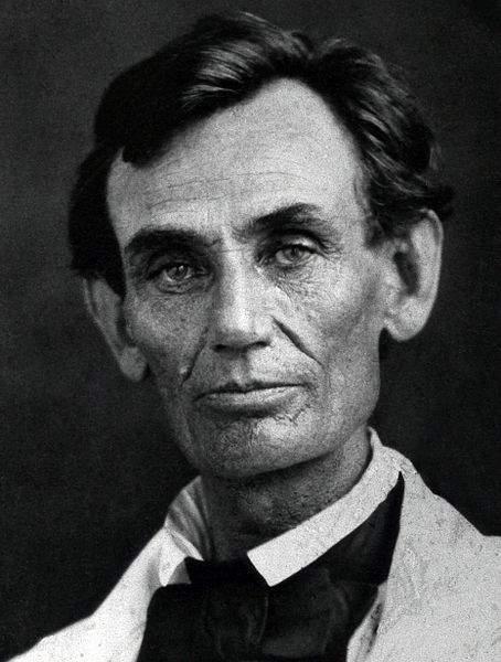 Speaking the following night, Lincoln denied Douglas charge of Lincoln wanting to start a war.