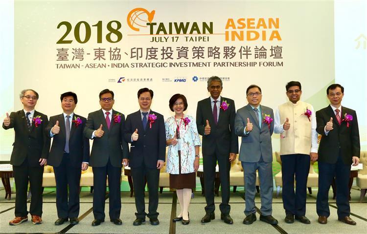 is a people s proposition which emphasizes universalism in growth and development, factoring Africa. This serves Taiwan s political purpose.