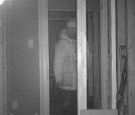 (Ottawa) The Ottawa Police Service is investigating a residential break and enter and is seeking the public s assistance to identify the suspect responsible.