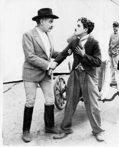 LEISURE Charlie Chaplin: