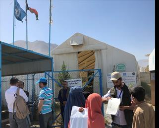 JANUARY 2019 AFGHANISTAN VOLUNTARY REPATRIATION UPDATE 15,699 AFGHAN REFUGEES RETURNED IN 2018 In December 2018, UNHCR facilitated the return to Afghanistan of a total of 159 Afghan refugees,