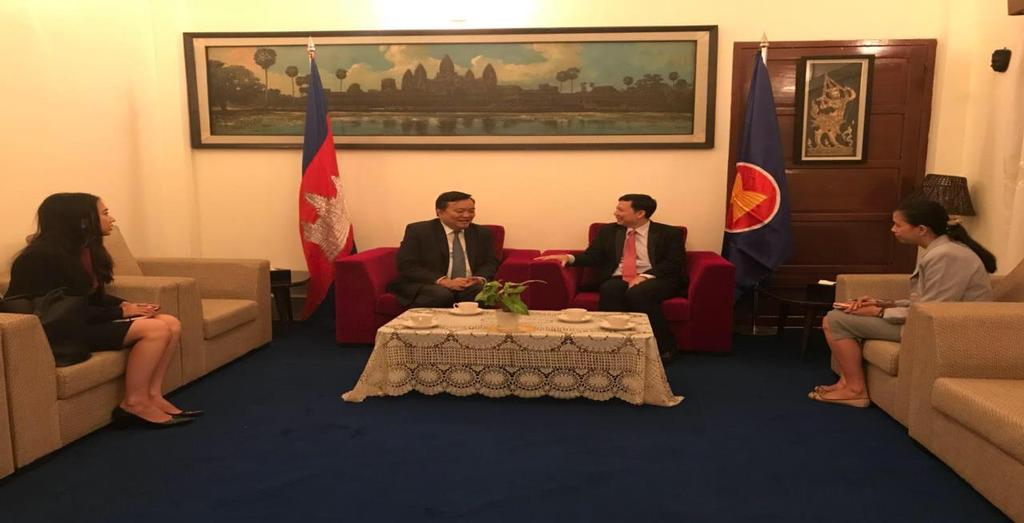 H.E Ambassador Cheng Manith received a courtesy call on by H.E Mr. Kiattikhun Chartprasert, the newly appointed Ambassador of Thailand to the Lao PDR In the morning of 11 May 2018, H.E Mr. Cheng Manith, Ambassador of the Kingdom of Cambodia to Lao PDR received a courtesy call on by H.