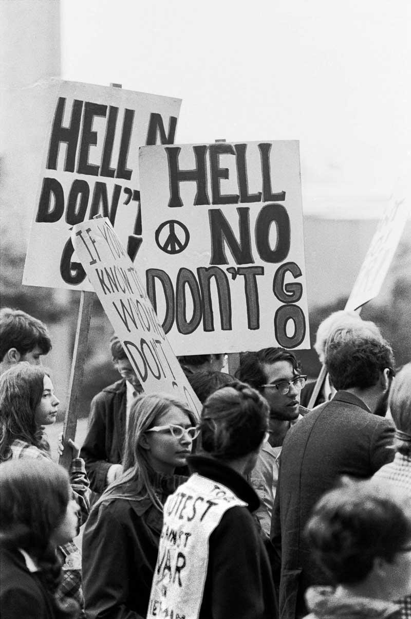 throughout the nation The anti-war movement grew with increased