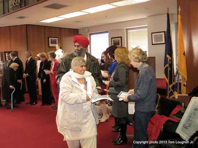 NATURALIZATION CEREMONIES Participating in voter registration at Naturalization Ceremonies is one of the great joys of being a LWV member. It is a moving experience.