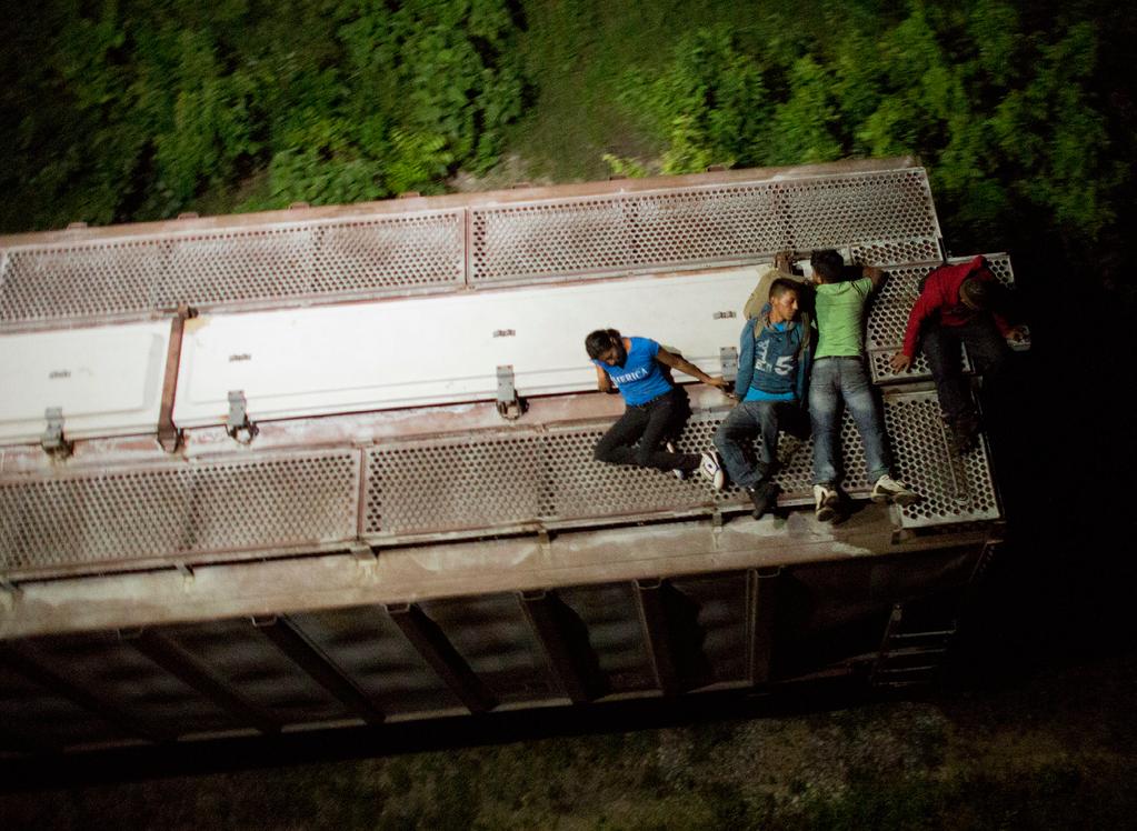 A TRAIL OF IMPUNITY Thousands of Migrants in Transit Face Abuses amid Mexico s Crackdown By