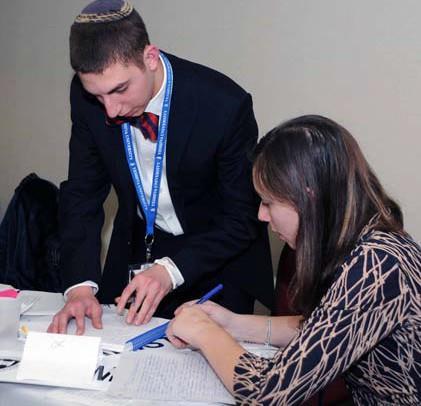 THE ROLE OF THE DELEGATE Each delegate in the Yeshiva University National Model United Nations (YUNMUN) faces a challenging task.