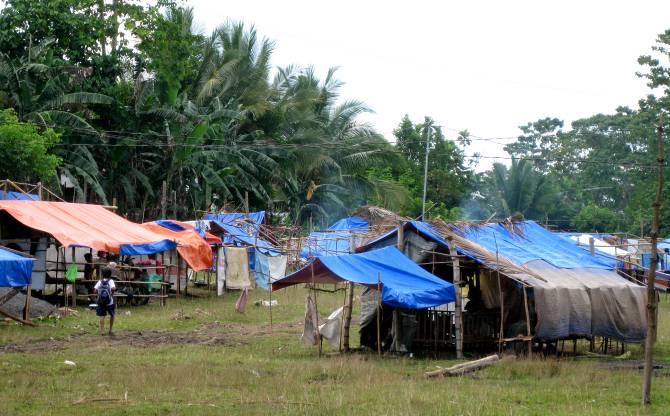 Shattered Peace in Mindanao The human cost of conflict in the Philippines 17 At the onset of the mass displacement, most displaced people were accommodated in public schools in Pikit town, which,