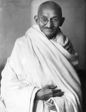 Mohandas Gandhi emerges as the leader of the Indian independence movement Mahatma = great