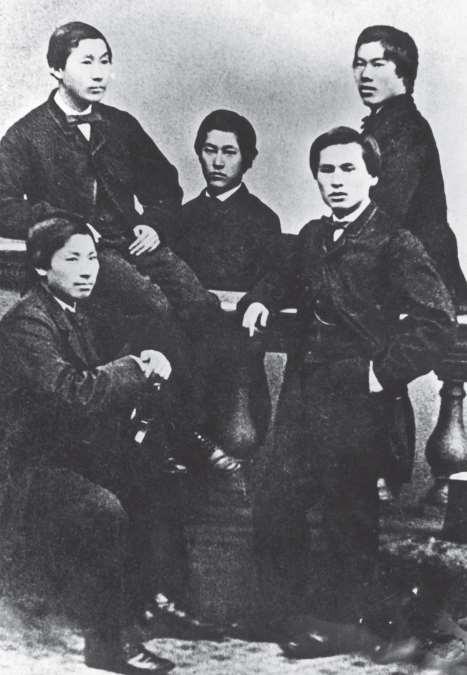 Five young Japanese men have arrived in London with the aim of learning from English and Western culture.