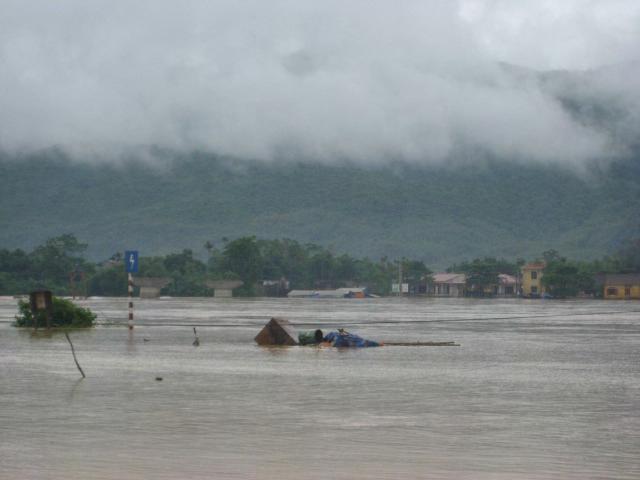 Viet Nam: Flood and typhoon DREF operation n MDRVN006 GLIDE n FL-2009-000207-VNM 29 September 2009 CHF 314,064 (USD 324,167 or EUR 214,633) has been allocated from the Federation s Disaster Relief