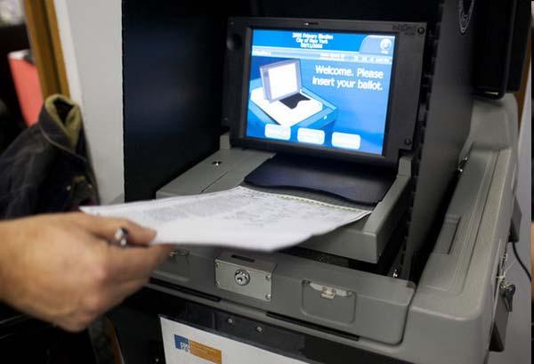 Advancements in voting technology over the past decade Reduction of lost votes Voting machines with