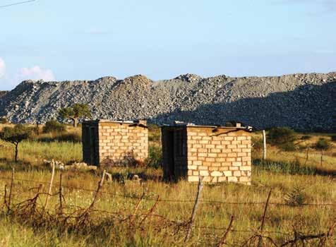 Inadequate compensation The relocated residents of Ga-Sekhaolelo are deeply dissatisfied with the compensation they received from the mine for loss of their ploughing fields, grazing land, trees and