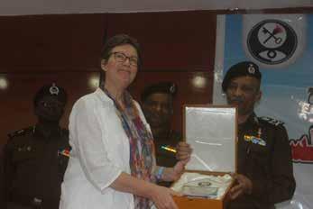 In appreciation of the work UNAMID has done, the mission was presented with the GoS Commendation award which was received by the UNAMID Chief Rule of Law Who