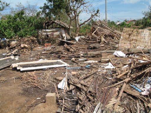 Vietnam: Typhoons; Appeal no. MDRVN001; Operations Update no. 02 2 pledged VND 150 billion (CHF 12 million) to provide assistance to families whose homes have collapsed.