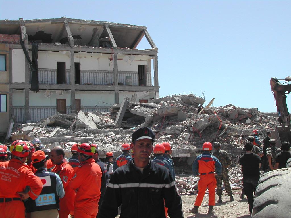 Earthquake Algeria 2003