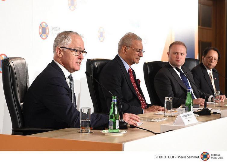 Page 4 MCCV News N o. 134 N o v e mber - De cember 2015 Continued from page 1 From left: Prime Minister Turnbull addressing the Joint Media Conference at CHOGM.