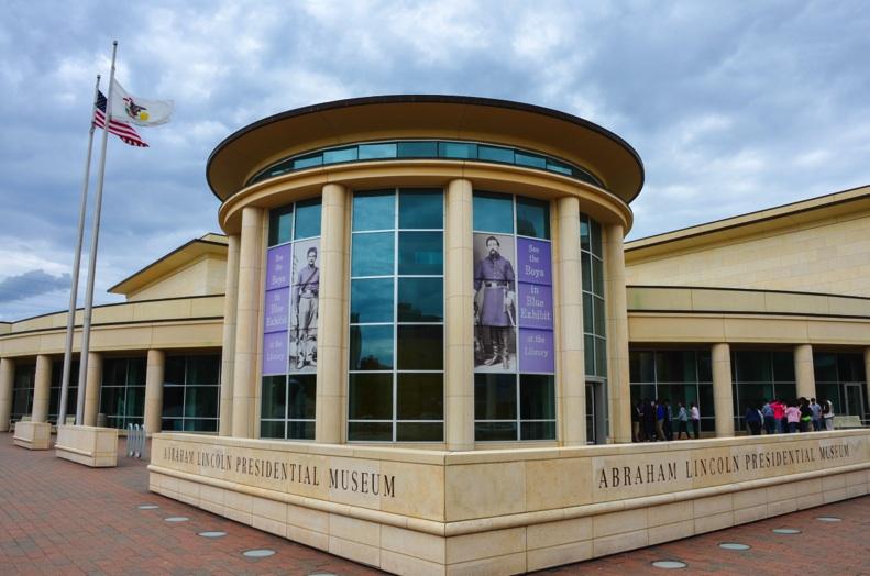 ABRAHAM LINCOLN PRESIDENTIAL LIBRARY & MUSEUM Springfield, Illinois To see