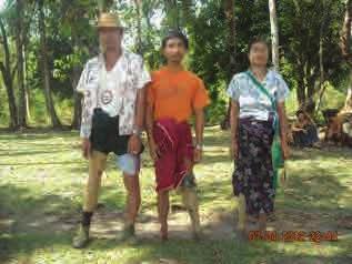 Karen Human Rights Group The photo above left shows two male villagers from Noh Kay village tract, one of whom was injured in 2005 (left) and one of whom was injured in 2010 (centre).