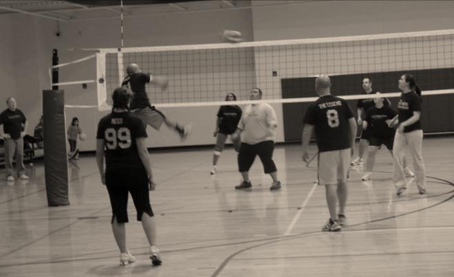 Adult Volleyball League- $500 The City of Des Peres offers Adult Co-Rec Volleyball Leagues on Wednesday and