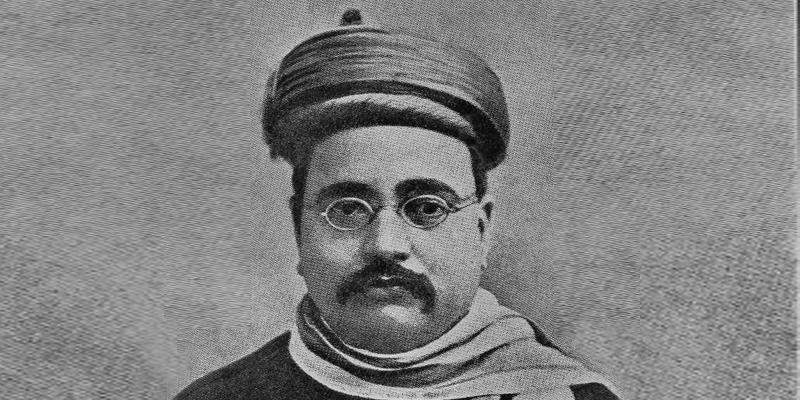 i What policies of the British Government did Gopal Krishna Gokhale oppose? 1. Gokhale favoured the use of constitutional means to achieve his goal. 2.