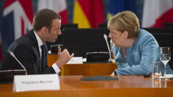 Meeting between Macron and Merkel Note: the meeting on fixing the Eurozone was held