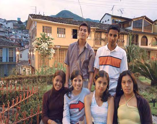 employees civil society organizations in the regularization process for Peruvians, the rights of migrant workers, in order to improve services to migrants seeking regularization.