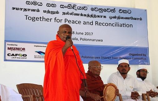 Sharing Religious and Cultural Values in Polonnaruwa A session on learning about and sharing of cultural and religious values for supporting peace and reconciliation was held in Thambala and Oonagama
