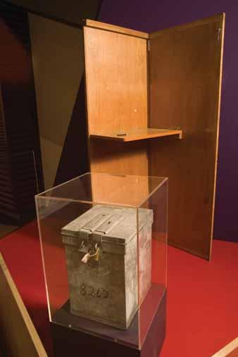 1 3 Australian Electoral Commission Photograph George Serras 2 Voting booth about 1960s (3) Voting box about 1960s (2) Looking at the voting booth and voting box used in the 1967 Referendum, it is